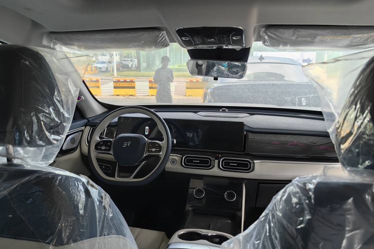 Used JETOUR Shanhai L7 2025 Model 1.5T 120km Enjoyment 7-seater