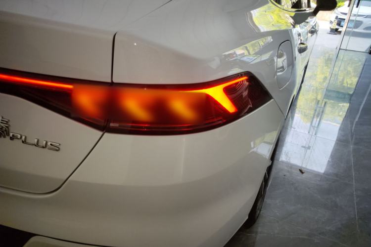 Used BYD Qin PLUS 2024 HONOR Edition DM-i 55KM Leading Model Right Rear Taillight