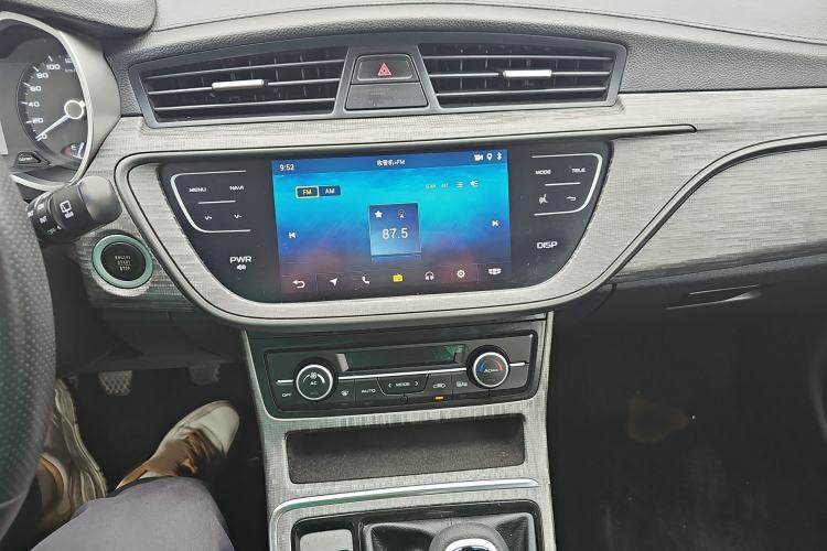 Used Geely Auto Emgrand GS 2018 Elegant Edition 1.8L Manual LingShang Model Audio And AC Panel