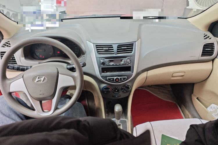 Used Hyundai Verna (older generation) 2010 Sedan 1.4L Automatic Comfort Model GS
