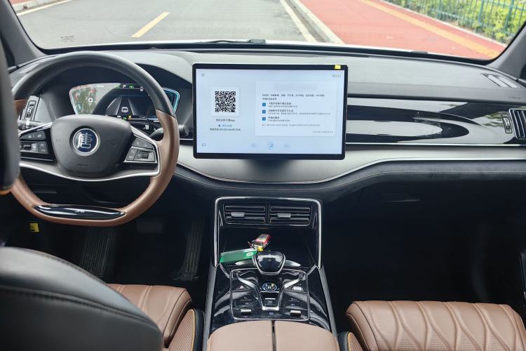 Used BYD Tang New Energy 2021 DM-i 112KM Prestige Model Interior 5