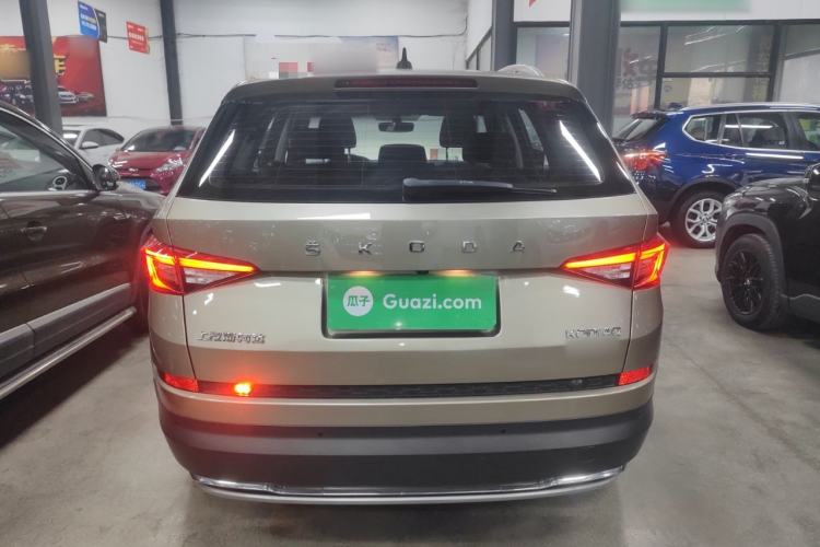 Used Skoda Kodiaq 2021 TSI330 7-Seater Two-Wheel-Drive Luxury Plus Edition
