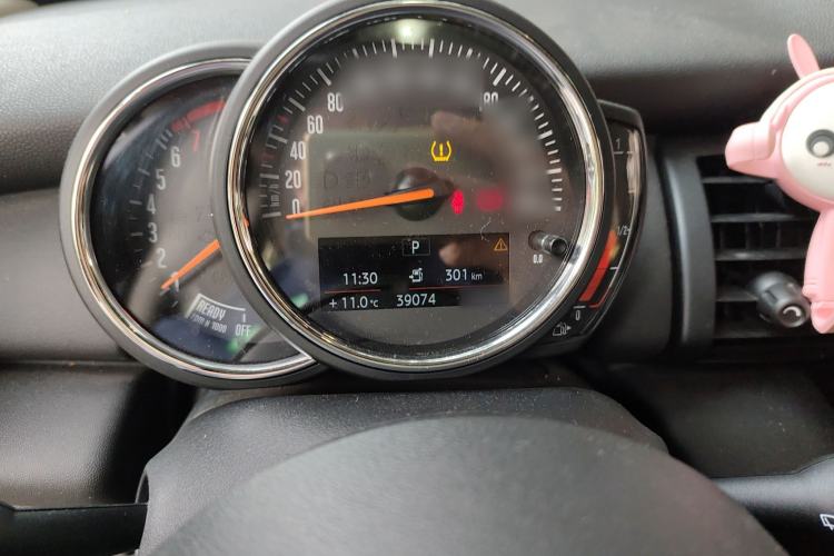 Used MINI 2018 1.5T ONE Instrument Cluster