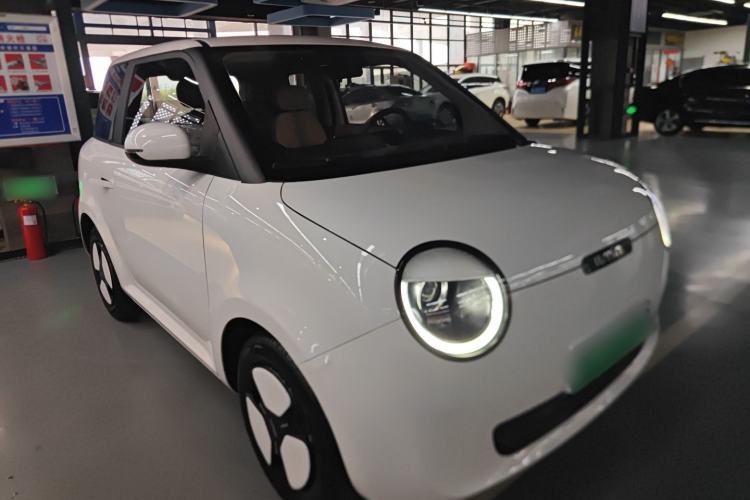 Used CHANGAN NEVO Lumin 2022 210km Sweet Edition Front Right 45 Deg