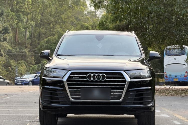 Used Audi Q7 2016 45 TFSI Technology Edition Exterior 10