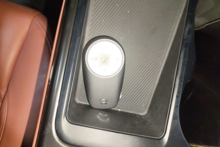 Used Nio EC6 2022 75 kWh Sport Edition Interior 1