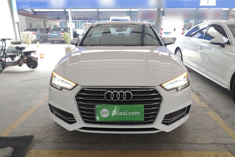 Used Audi A4L 2019 40 TFSI Ambition China VI