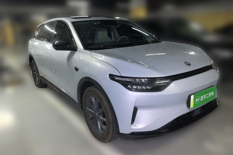 Used Leapmotor C11 2023 Pure Electric 500 Comfort Edition Front Right 45 Deg