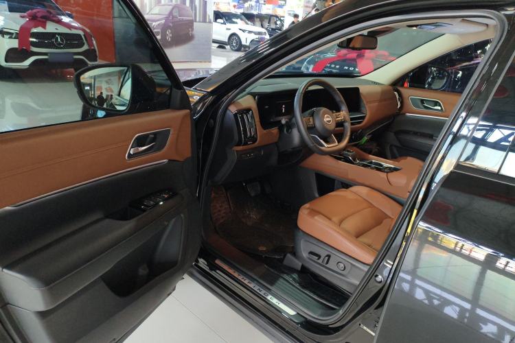 Used Nissan Pathfinder 2024 380 VC-TURBO Four-Wheel Drive Intelligent Driving Version 6 Seats Driver Seat