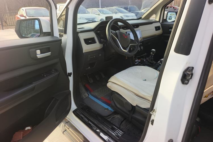 Used Wuling Zhengcheng 2021 1.5T Manual Luxury Version
