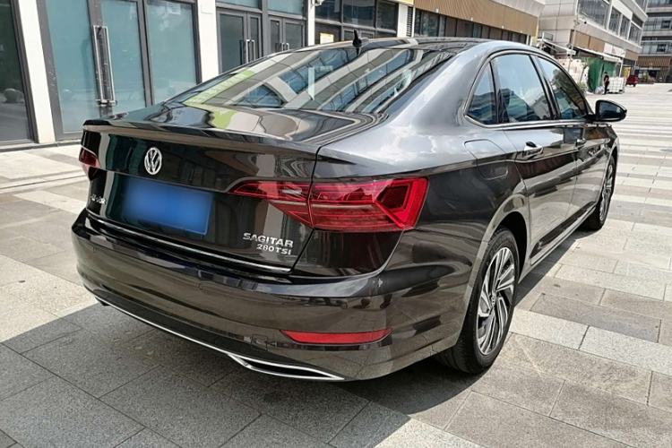 Used Volkswagen Sagitar 2021 280TSI DSG Luxury Smart Connectivity Edition