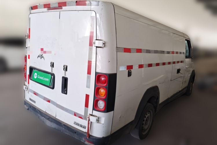 Used New Gonow Aoteng 2022 Pure Electric Van 41.93 kWh Hengtian Guoxuan
