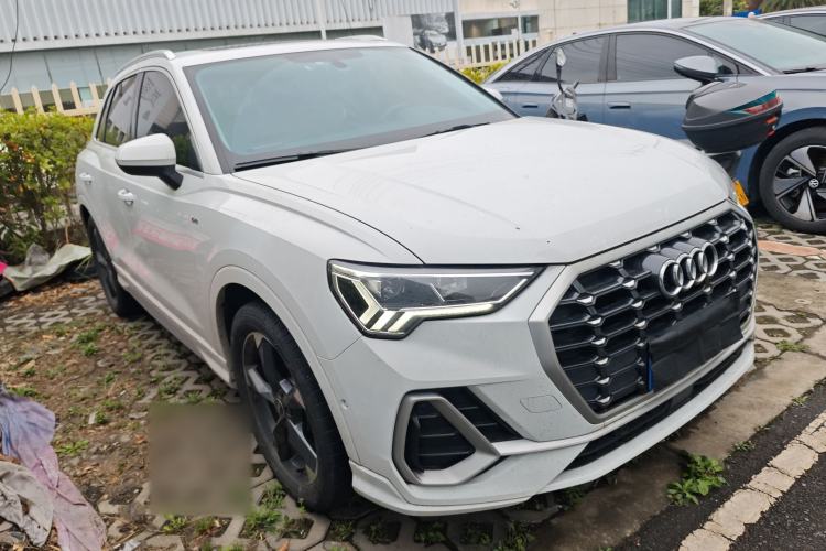 Used Audi Q3 2022 35 TFSI Fashion Dynamic Model
