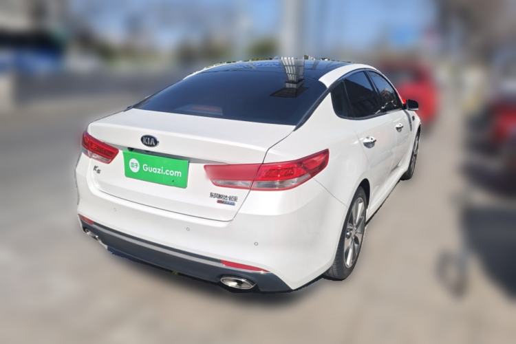 Used Kia K5 2017 2.0L Automatic 15th Anniversary Special Edition LUX
