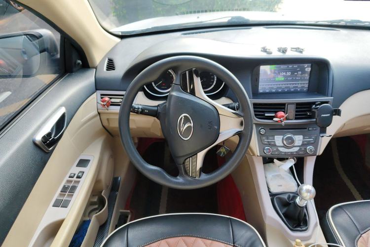 Used Soueast V5 Lingzhi 2012 1.5L Manual Comfort Edition
