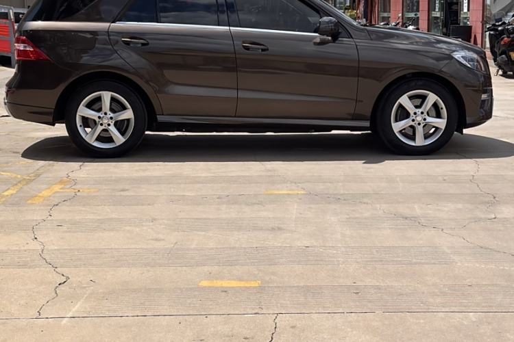 Used Mercedes-Benz M-Class 2015 ML 400 4MATIC Dynamic Model
