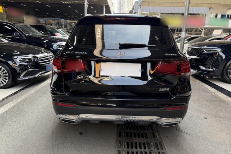 Used Mercedes-Benz GLC 2022 Second Facelift GLC 260 L 4MATIC Dynamic Edition Exterior 3