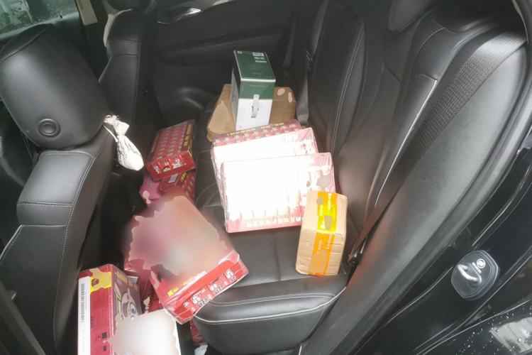 Used Buick Envision 2022 Facelift Encore S 552T Two-Wheel-Drive Luxury Model
