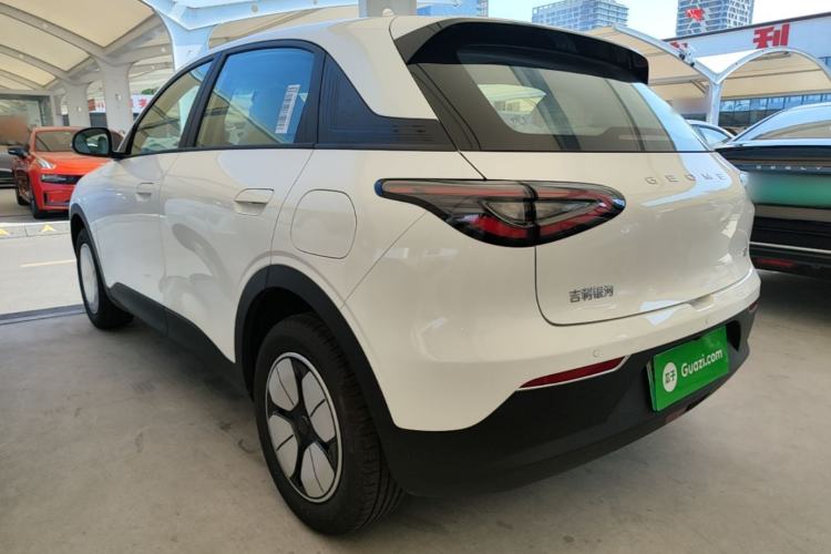 Used Geely Galaxy Geome 2025 410 km Free Version
