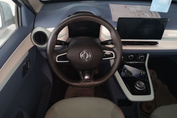 Used Dongfeng NAMMI BOX 2022 Chasing Wind Edition 351 km Advanced Model