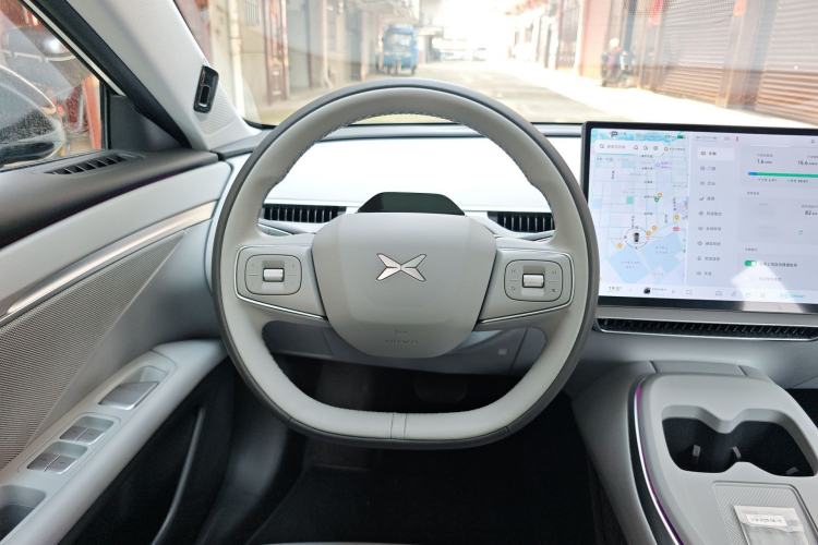 Used XPeng MONA M03 2025 600 with Ultra-Long Range Max Steering Wheel