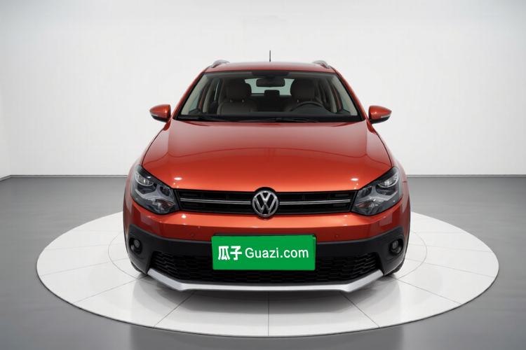 Used Volkswagen Polo 2016 1.6L Cross Polo Automatic
