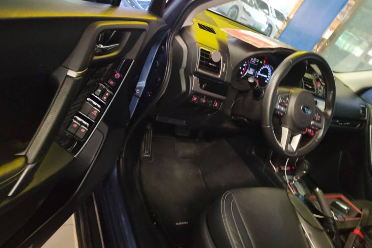 Used Subaru Forester 2018 2.0i Luxury Navigation Edition
