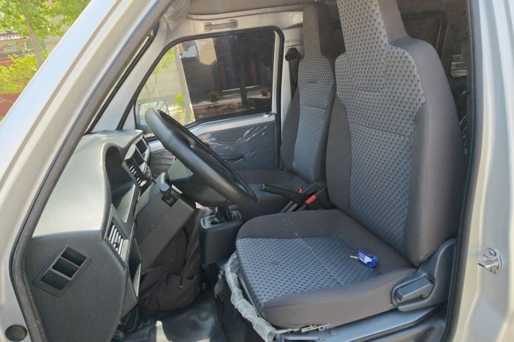 Used Wuling Zhiguang 2023 1.5L Practical Version 5/7 Seats