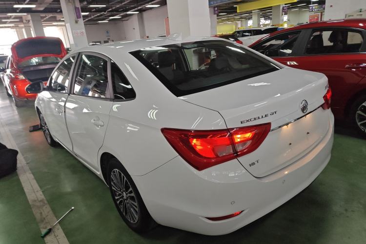 Used Buick GT 2016 18T Dual-Clutch Luxury Model