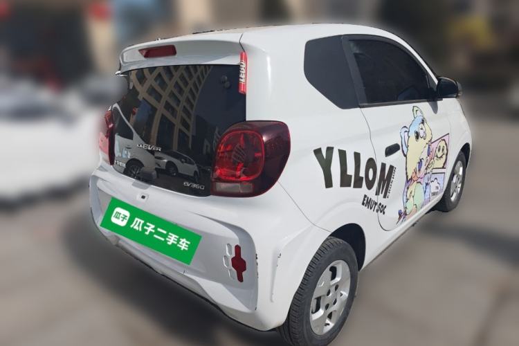 Used Roewe Clever 2021 302 km New Four-Seater Super-Efficient Version
