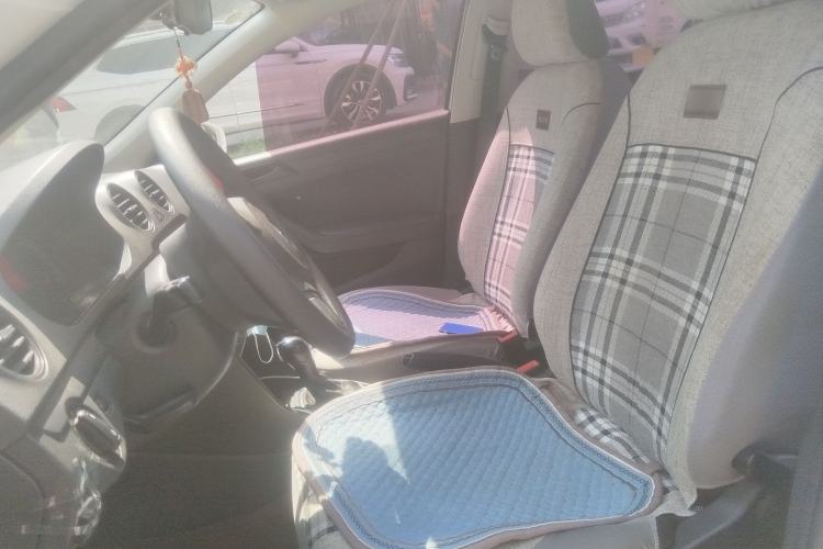 Used Volkswagen Jetta 2015 1.6L Automatic Fashion Model Left Front Seat