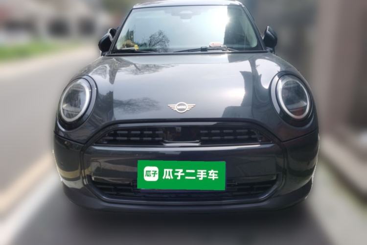 Used MINI 2025 1.5T COOPER Classic Edition Five-Door Version Front