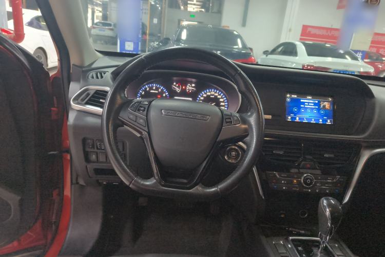 Used Venucia T90 2017 2.0L CVT Smart Edition