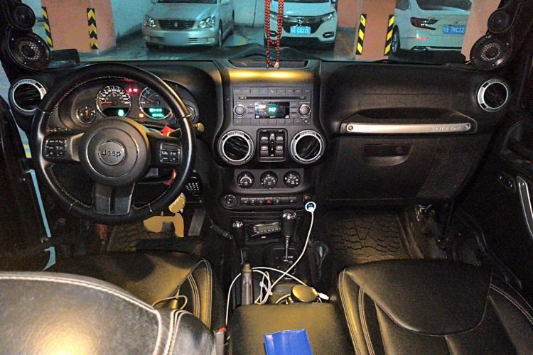 Used Jeep Wrangler 2017 3.0L Sahara Four-Door Comfort Edition