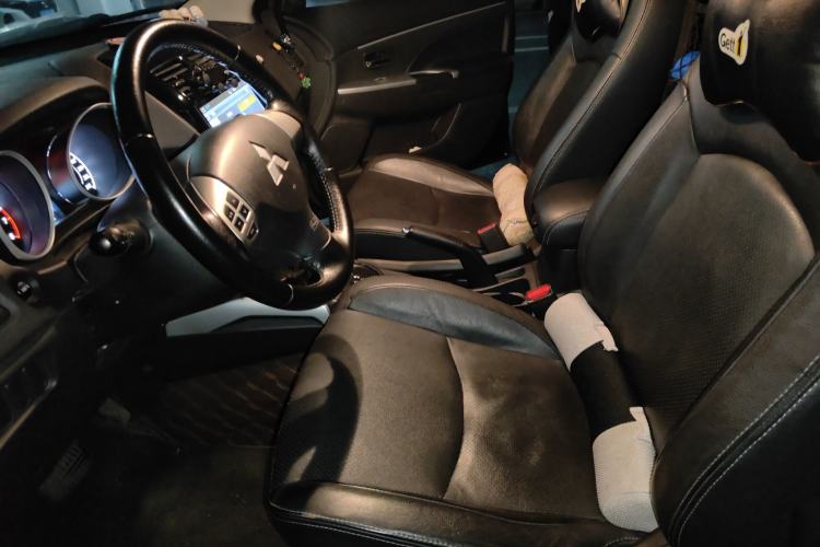 Used Mitsubishi ASX 2016 2.0L CVT Two-Wheel Drive Navigation Edition