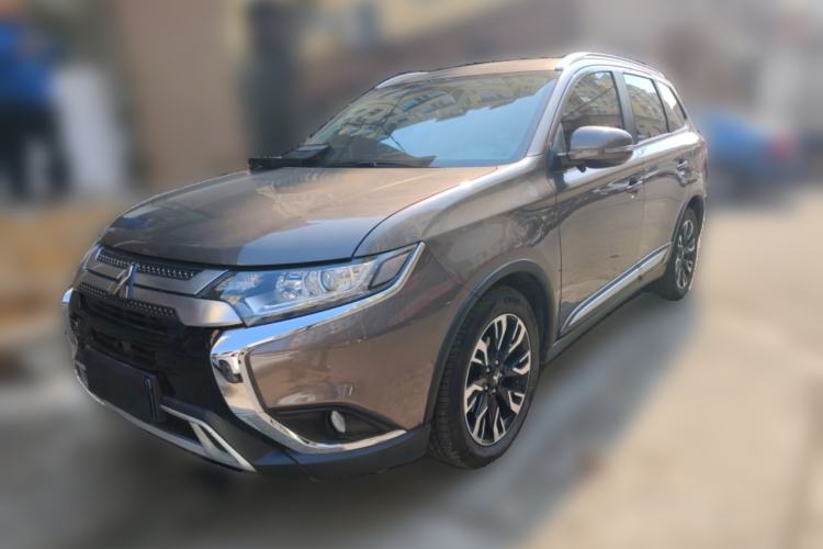 Used Mitsubishi Outlander 2020 2.0L Two-Wheel Drive Enjoyment Version 5 Seats