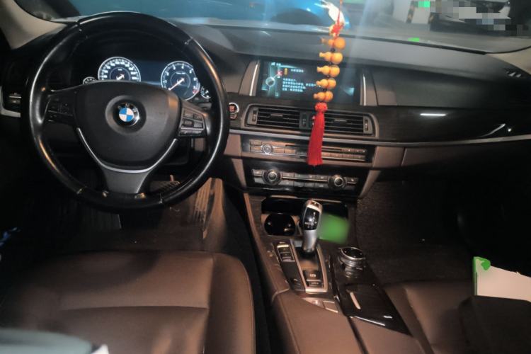 Used BMW 5 Series 2014 525Li Luxury Design Package