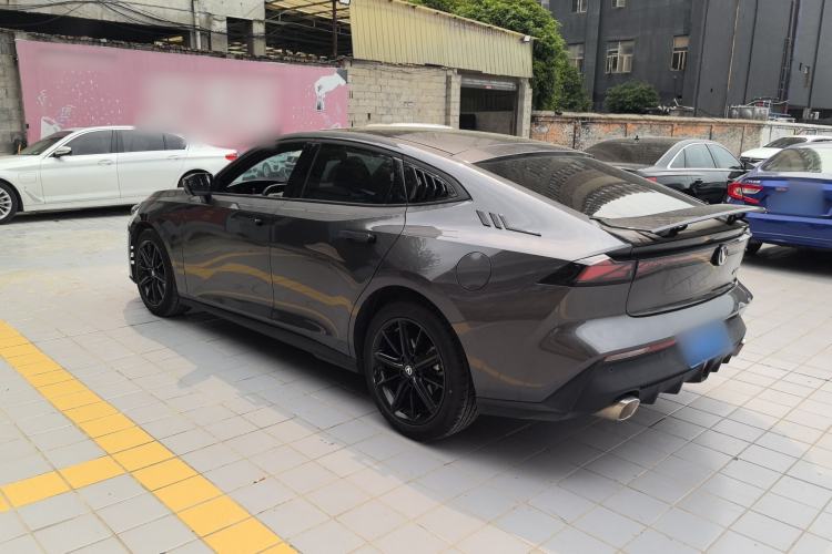 Used CHANGAN UNI-V 2023 1.5T Prestige Model Rear Left 45 Deg