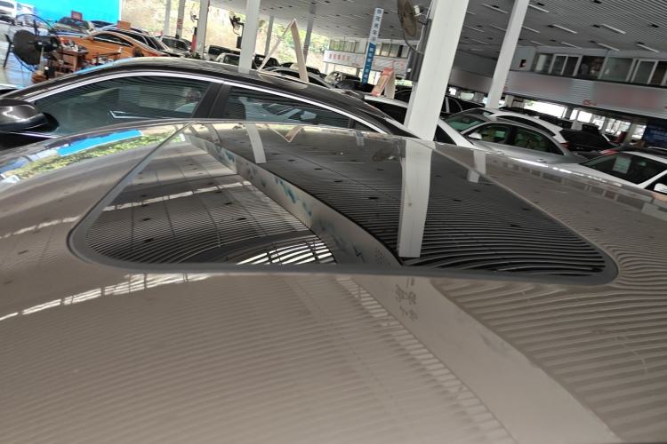 Used Volkswagen Magotan 2013 2.0 TSI Prestige Model Roof