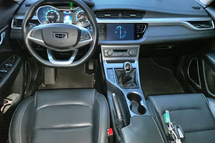 Used Geely Auto Emgrand 2019 Leading Edition 1.5L Manual Luxury Model China VI Standard
