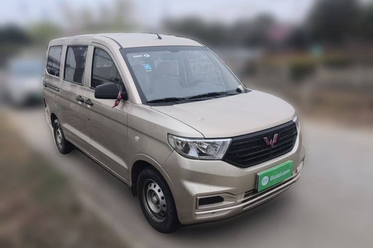 Used Wuling Hongguang V 2022 1.5L Jingqu Version Hydraulic Power Steering LAR Front Right 45 Deg