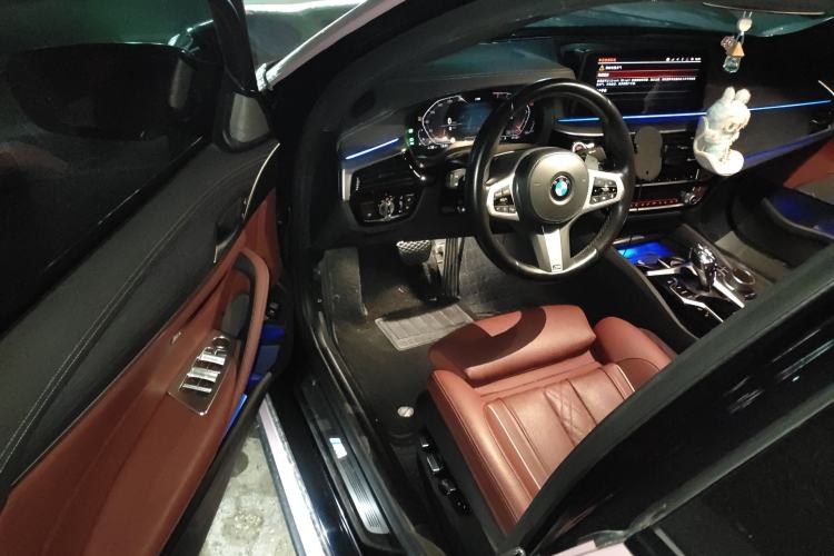 Used BMW 5 Series 2022 Second Facelift 530Li Luxury Version M Sport Package