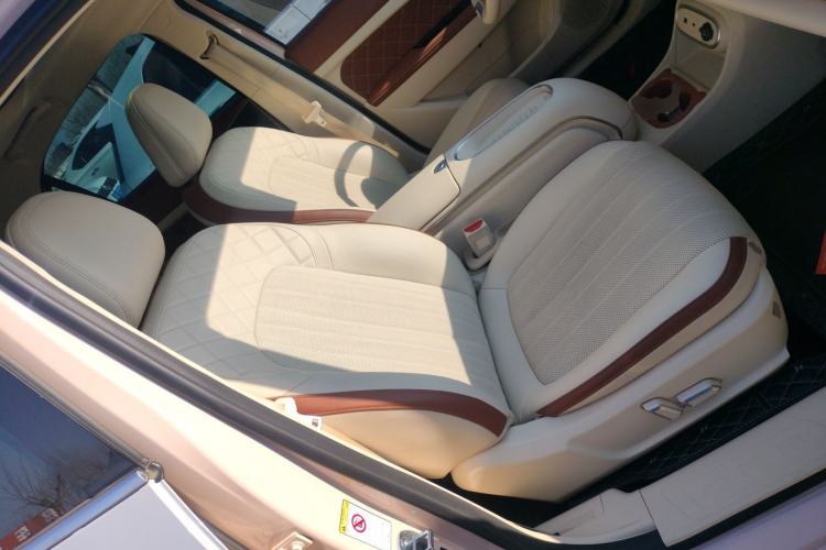 Used ORA Good Cat 2023 401 km Standard Range Premium Version Lithium Iron Phosphate
