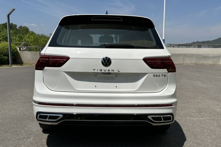 Used Volkswagen Tiguan L 2022 330TSI Automatic Two-Wheel Drive R-Line Enhanced Edition Exterior 4