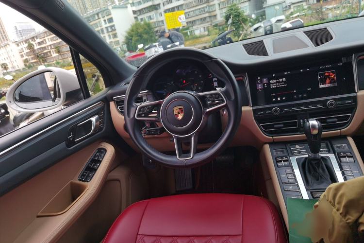 Used Porsche Macan 2018 Macan 2.0T
