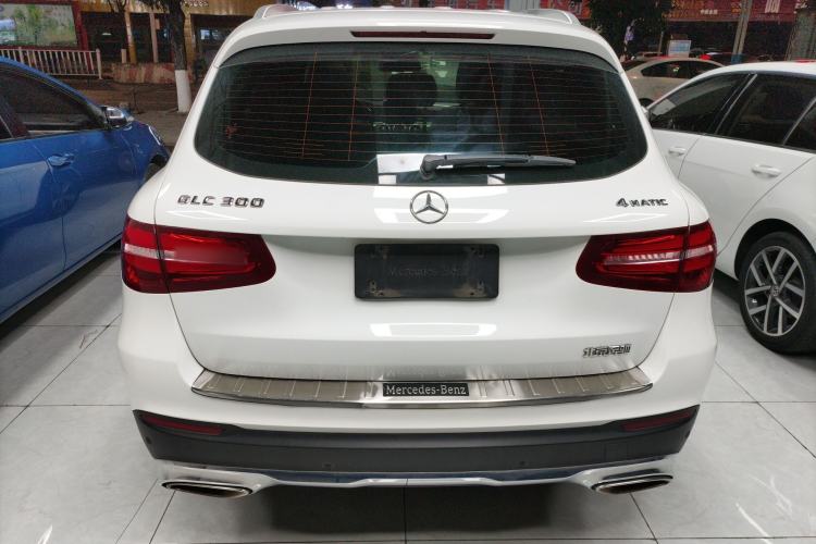 Used Mercedes-Benz GLC 2016 GLC 300 4MATIC Dynamic Model