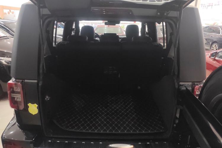 Used BAIC Off-Road BJ40 2020 2.0T Automatic Four-Wheel Drive Urban Hunter Edition Chivalrous Type
