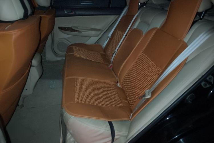 Used BYD G6 2011 1.5T Manual Luxury Edition
