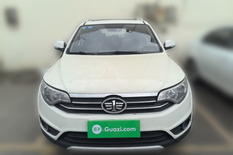 Used FAW Senya R7 2017 1.6L Manual Luxury Model
