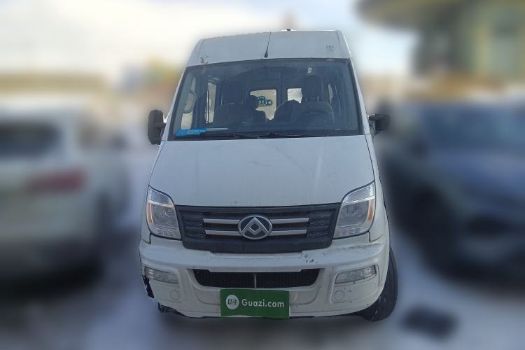 Used SAIC MAXUS Xintu V80 2021 2.0T Manual Classic Aoyuntong 127 PS Mid-axle Mid-roof 6/7/8/9-Seater